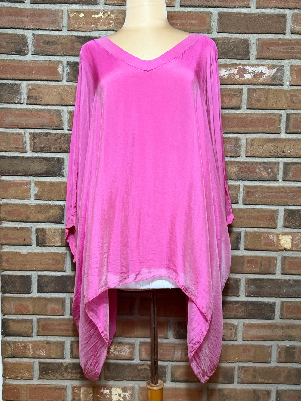 Gigi Moda Pink Silk V-Neck Seta Cara Kaftan Top One Size Made In Italy